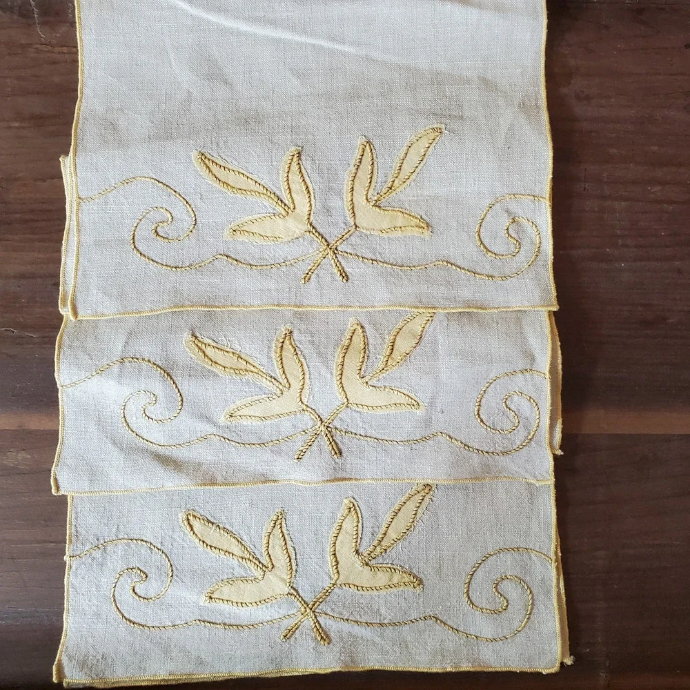 Vintage Hand Towels SET OF 3 Beige w/ Yellow Applique Leaves 15x11 Inch